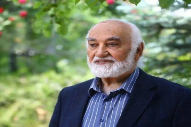 Prof. Dr. Mustafa Uzunpostalcı vefat etti