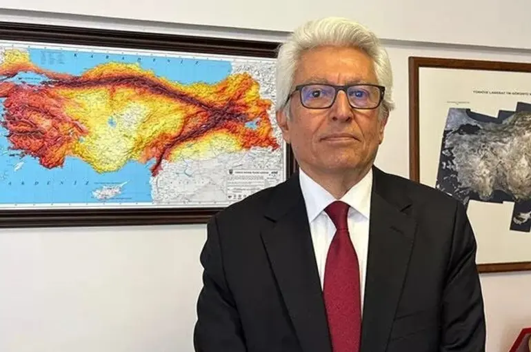 Prof. Dr. Süleyman Pampal, Kayseri’deki depremleri değerlendirdi! “Kırılacaksa orası kırılır” diyerek uyardı