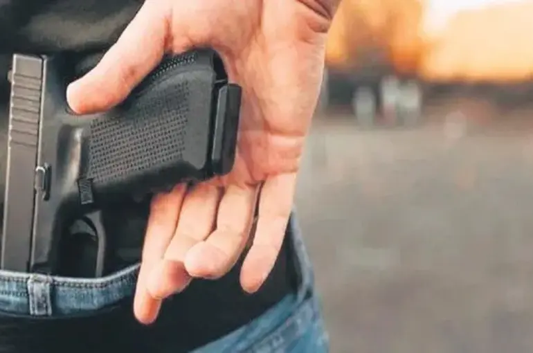 Ruhsatsız Silah Taşıyana 4 Yıla Kadar Hapis!