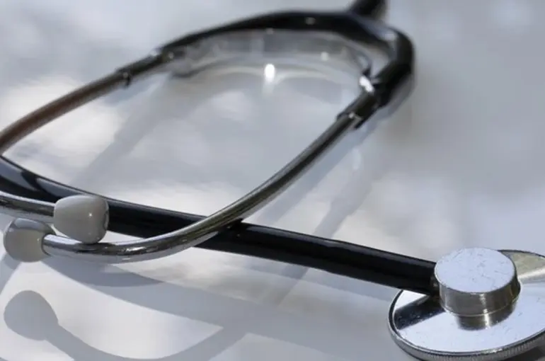 Sağlık Bakanlığı, muayenehane hekimleriyle ilgili kota sınırlamasını kaldırdı