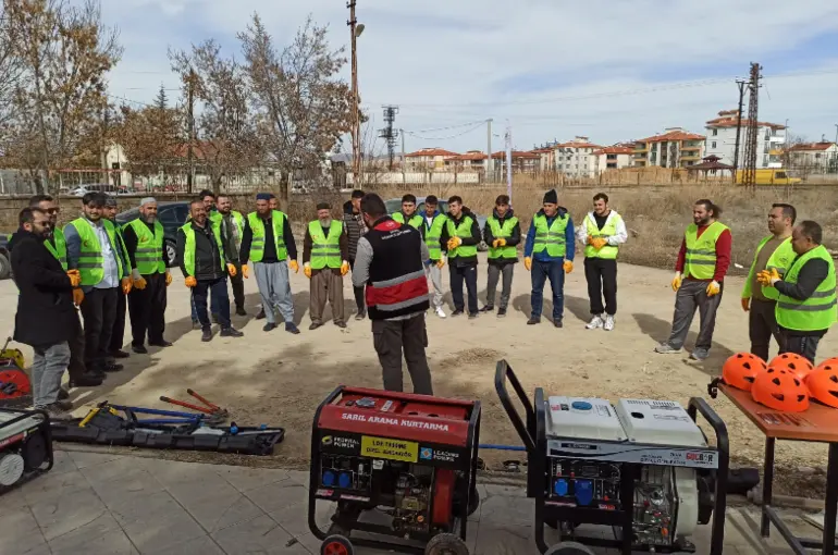 Sarıl Arama Kurtarma Eğitimlere Devam Ediyor