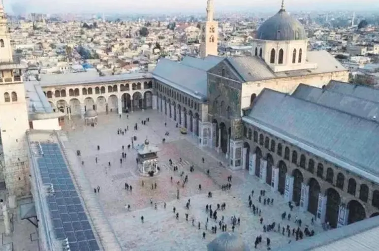 Suriye Emevi Camii ‘özgür cuma’ya hazırlanıyor!
