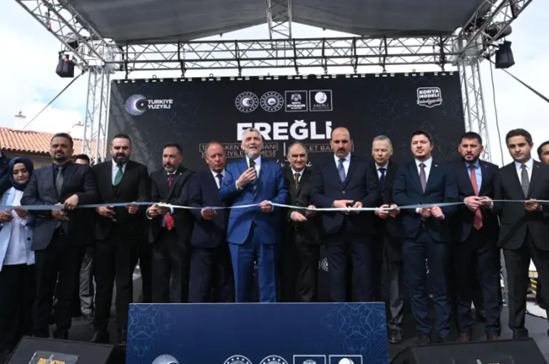 Ticaret Bakanı Bolat: “Türkiye'de Belediyecilik Konusunda Model Şehir Konya'dır”