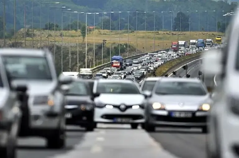 Trafik sigortasında yeni dönem! Hasar ve değer kaybı ödemeleri hızlanıyor!