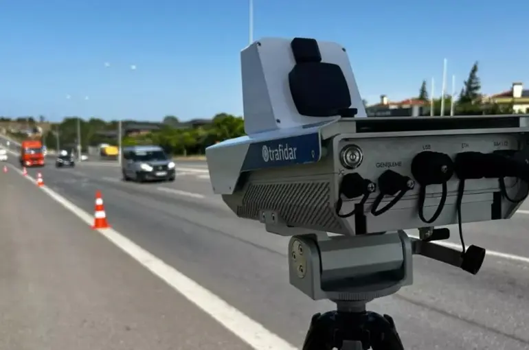 Trafikte Yeni Dönem: Hız Toleransı Kalkıyor, Cezalar 30 Bin TL’ye Kadar Çıkacak