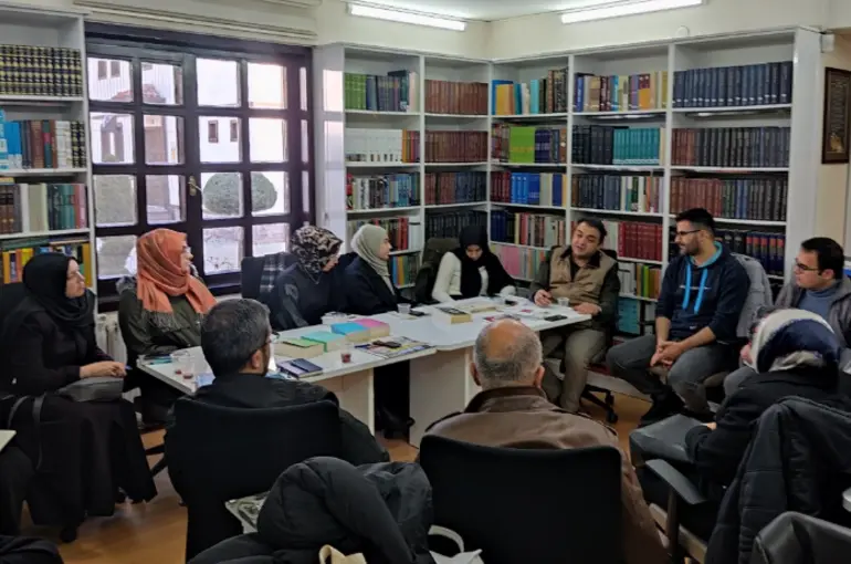 Türkiye Yazarlar Birliği'nde Vural Kaya ile Film ve Modern Şiir Okumaları Dersi Yapıldı