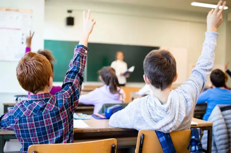 Türkiye'de Öğrenci Sayısı Azaldı: Eğitim Verileri Nüfustaki Değişimi Ortaya Koydu