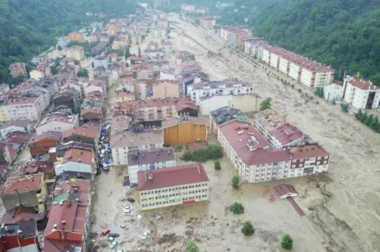 Ülkemizde Yaşanan Sel Felaketleri: Doğal Afet mi, İhmaller Zinciri mi?