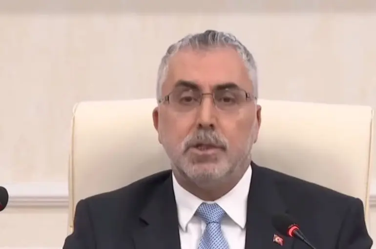 Yeni asgari ücret belli oldu! Asgari ücret zammı ne kadar oldu?