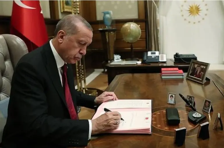 Yeni bakan yardımcıları belli oldu! Resmi Gazete’de yayımlandı