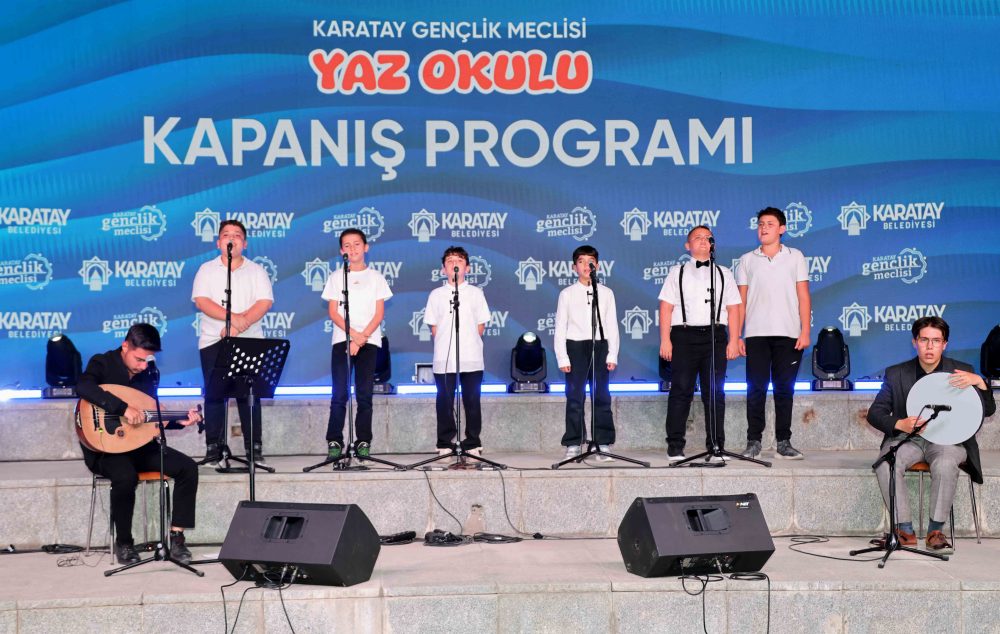 GENÇLİK MECLİSİ YAZ OKULU COŞKULU KAPANIŞ PROGRAMIYLA SONA ERDİ (10).JPG