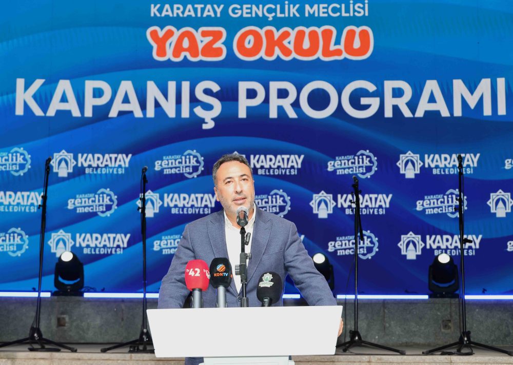 GENÇLİK MECLİSİ YAZ OKULU COŞKULU KAPANIŞ PROGRAMIYLA SONA ERDİ (5).JPG