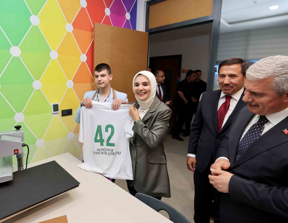 TÜRKİYE'NİN EN BÜYÜK ENGELLİ AKTİF YAŞAM MERKEZ.JPG