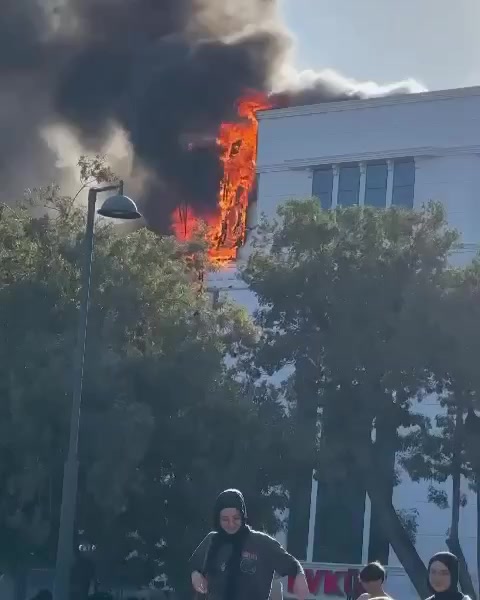 Konya Zafer de yangın 